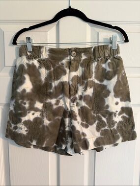Sanctuary Olive & White Tie-Dye High-Rise Shorts